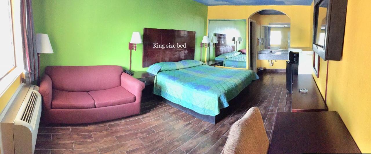 Luxury Inn Ченелвью Екстер'єр фото