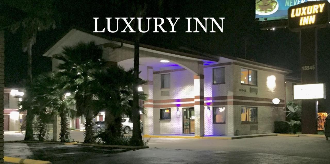 Luxury Inn Ченелвью Екстер'єр фото